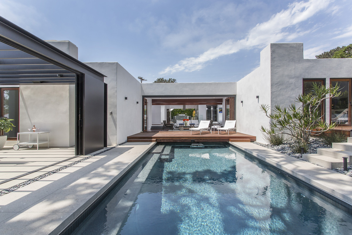 best modern exterior pool design McCulley Design Lab Solana Beach